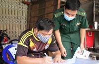 Đẩy mạnh phong trào “Toàn dân tham gia phòng, chống dịch COVID-19 và xuất, nhập cảnh trái phép”