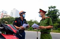 Doanh nghiệp tiếp tục cấp và lưu hành song song 02 loại Giấy đi đường  đến hết ngày 15/9/2021