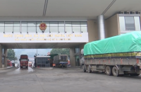 Tuyên truyền về việc tạm dừng tiếp nhận xe chở trái cây tươi xuất khẩu Trung Quốc