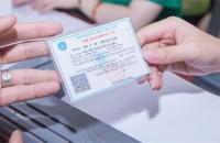 Cấp thẻ bảo hiểm y tế cho hộ nghèo theo tiêu chuẩn mới từ 2022