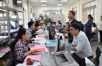 Trình tự phê duyệt, giao biên chế công chức trong cơ quan, tổ chức hành chính, số lượng người làm việc trong đơn vị sự nghiệp công lập của địa phương